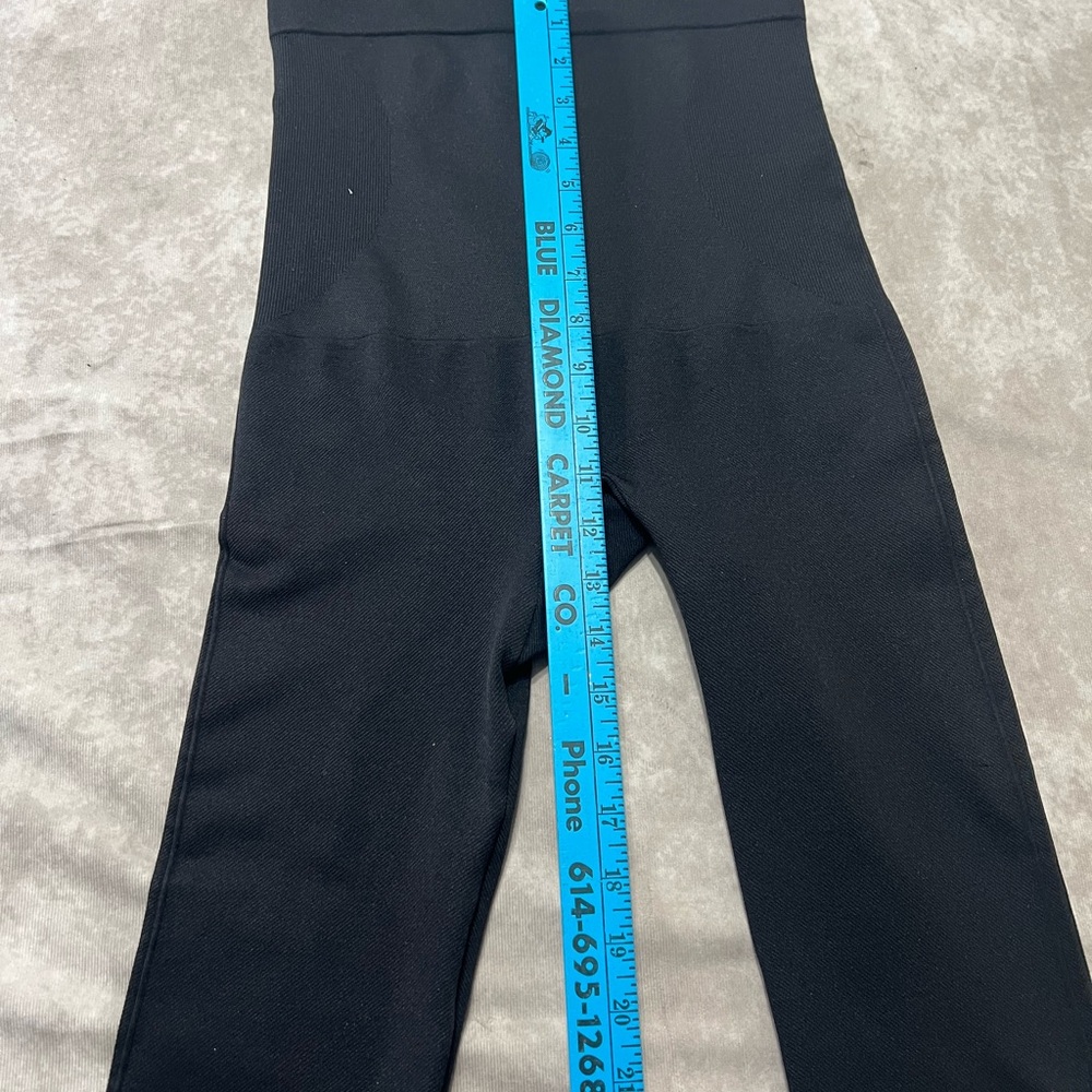 Shapermint Black High-Waisted Leggings - Picture 8 of 8
